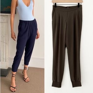 Aritzia Babaton Harvey Pant Terado Joggers Olive Green | 0